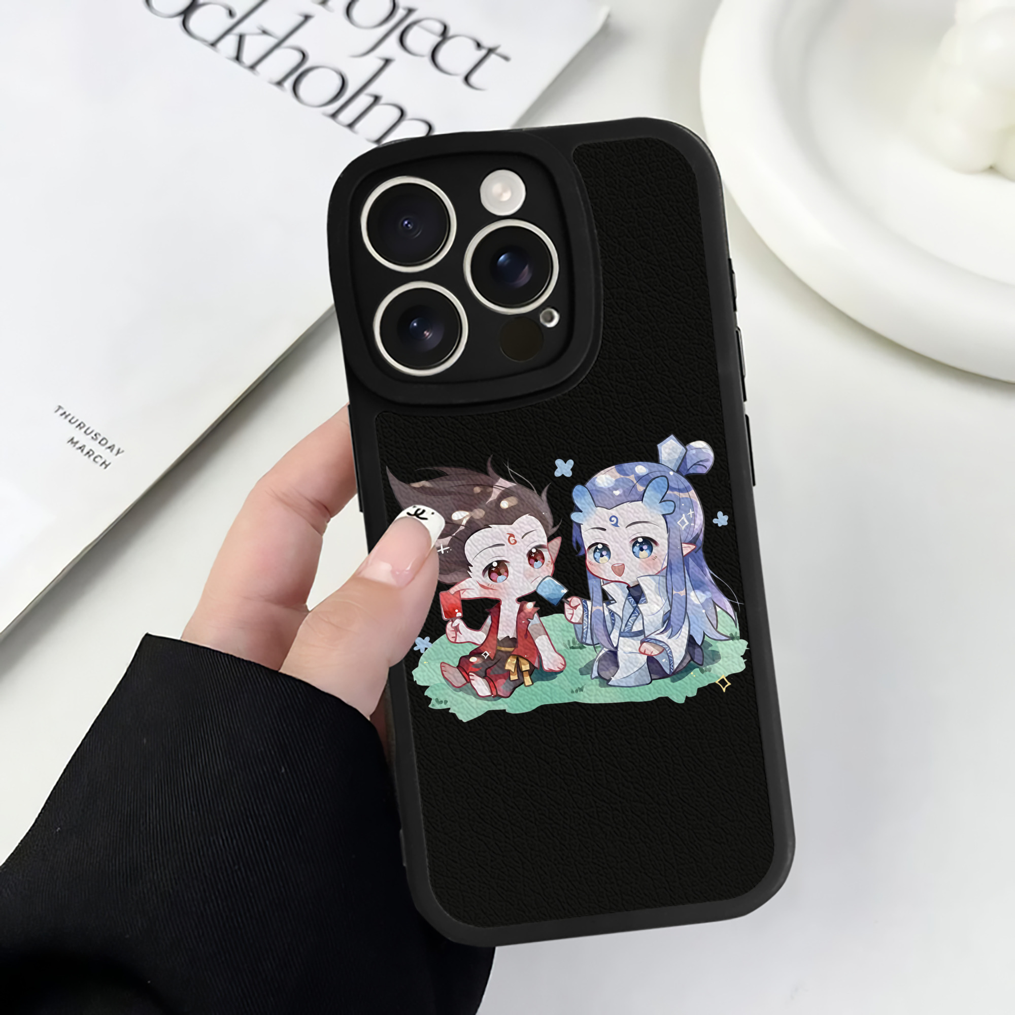 （画像用） Ne Zha 2 ナタ 魔童の大暴れ 【iPhone 16シリーズ対応】シリコンスマホケース（レザー調） 材質：シリコン